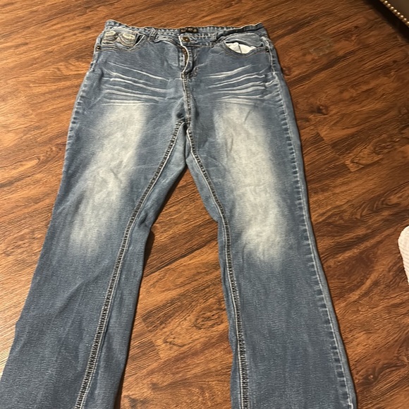 Elite jeans - Picture 2 of 3